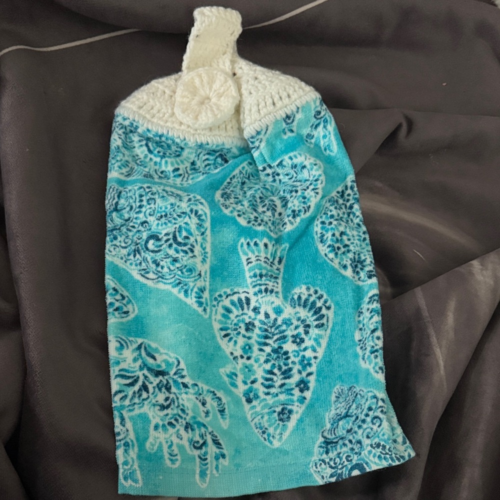 Crocheted Top Hanging Kitchen Towel - Teal & Cream